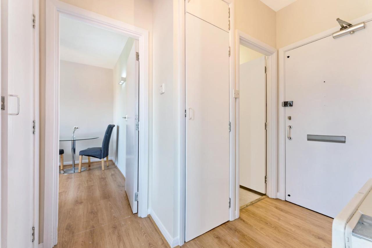 شقة Stunning Aparment In Canada Water لندن المظهر الخارجي الصورة